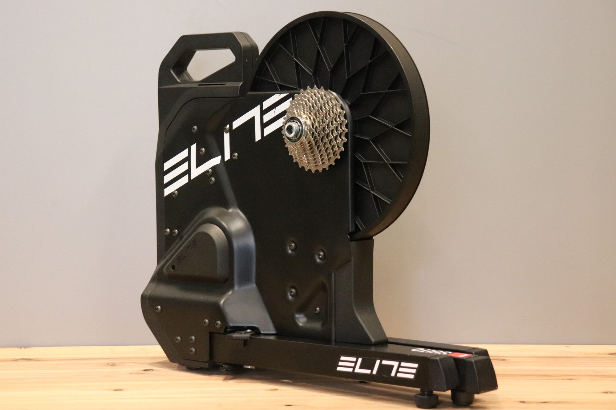 【美品】Elite Suito 固定ローラー エリート ELITE スイート SUITO スマートトレーナー ダイレクト