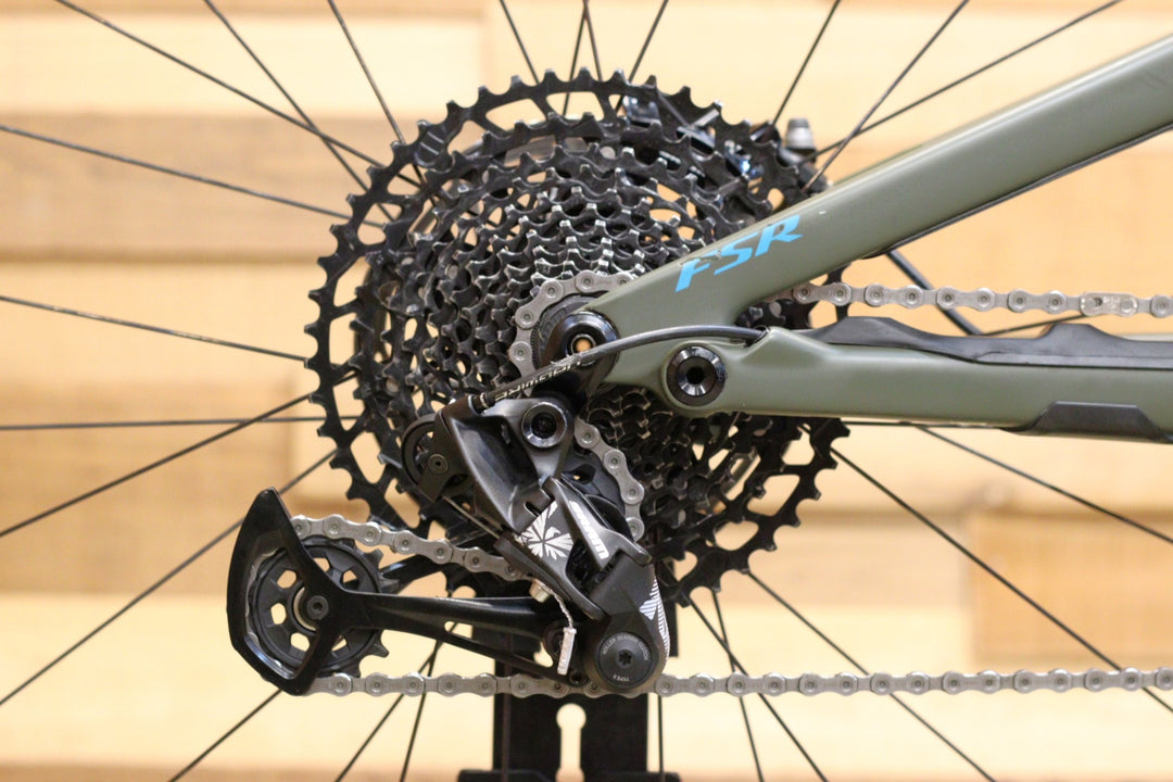 スペシャライズド SPECIALIZED リーヴォ LEVO SL EXPERT CAEBON 2020 Mサイズ スラム NXイーグル MIX 12S カーボン マウンテンバイク MTB Eバイク 【立川店】