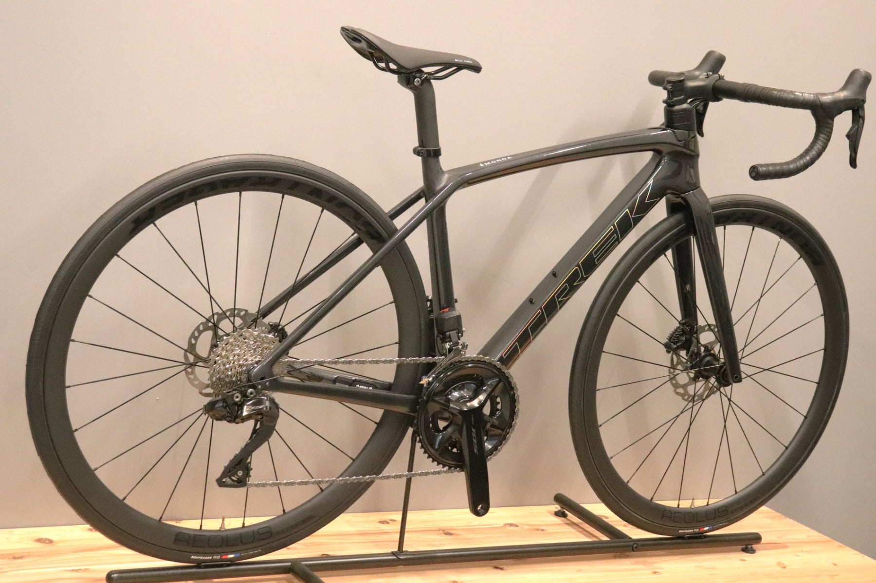 未使用 トレック TREK エモンダ EMONDA SL6 PRO DISC 2023モデル 50