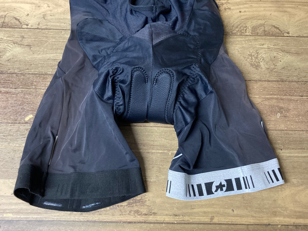 JQ955 アソス ASSOS Fi.13_S5 ビブショーツ 黒 M ※日焼け