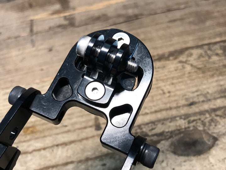 JI472 レックマウント Rec-Mounts 両持ちサイコンマウント Φ31.8 ガーミン