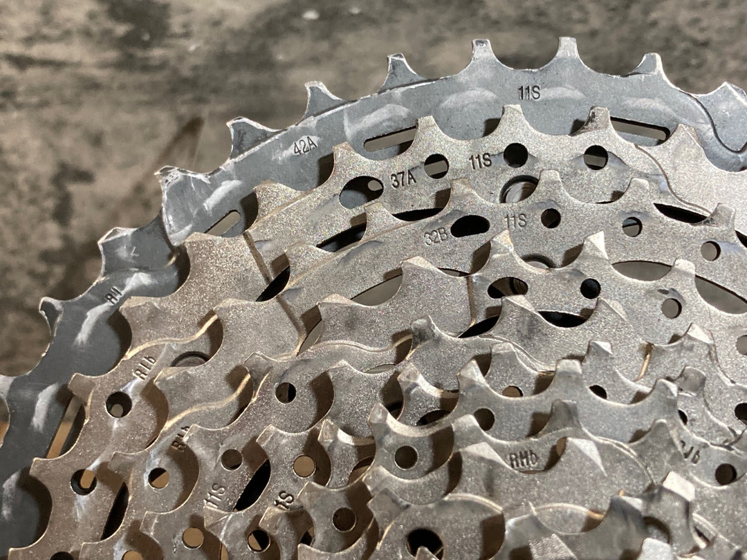 KH142 シマノ SHIMANO XT CS-M8000 スプロケット 11-42T 11S