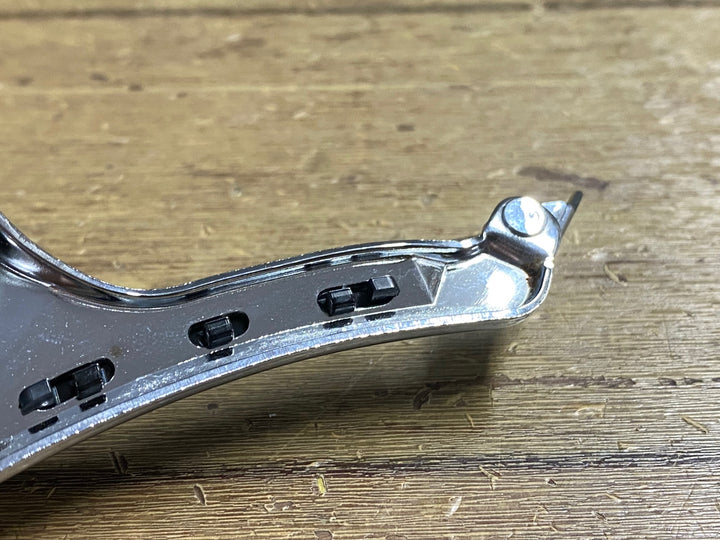 JZ024 シマノ SHIMANO 105 FD-R7100 フロントディレイラー 2S 直付け