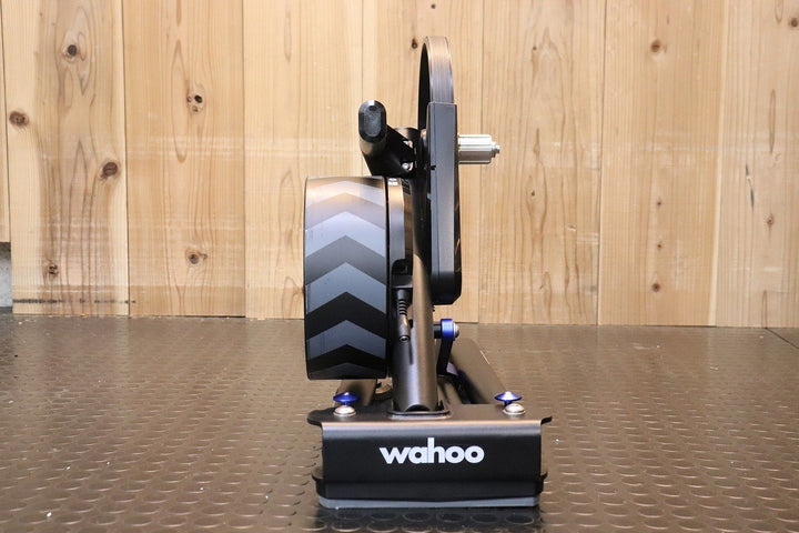 ワフー WAHOO キッカー KICKR V5 ダイレクトドライブ スマートトレーナー ローラー台 【芦屋店】