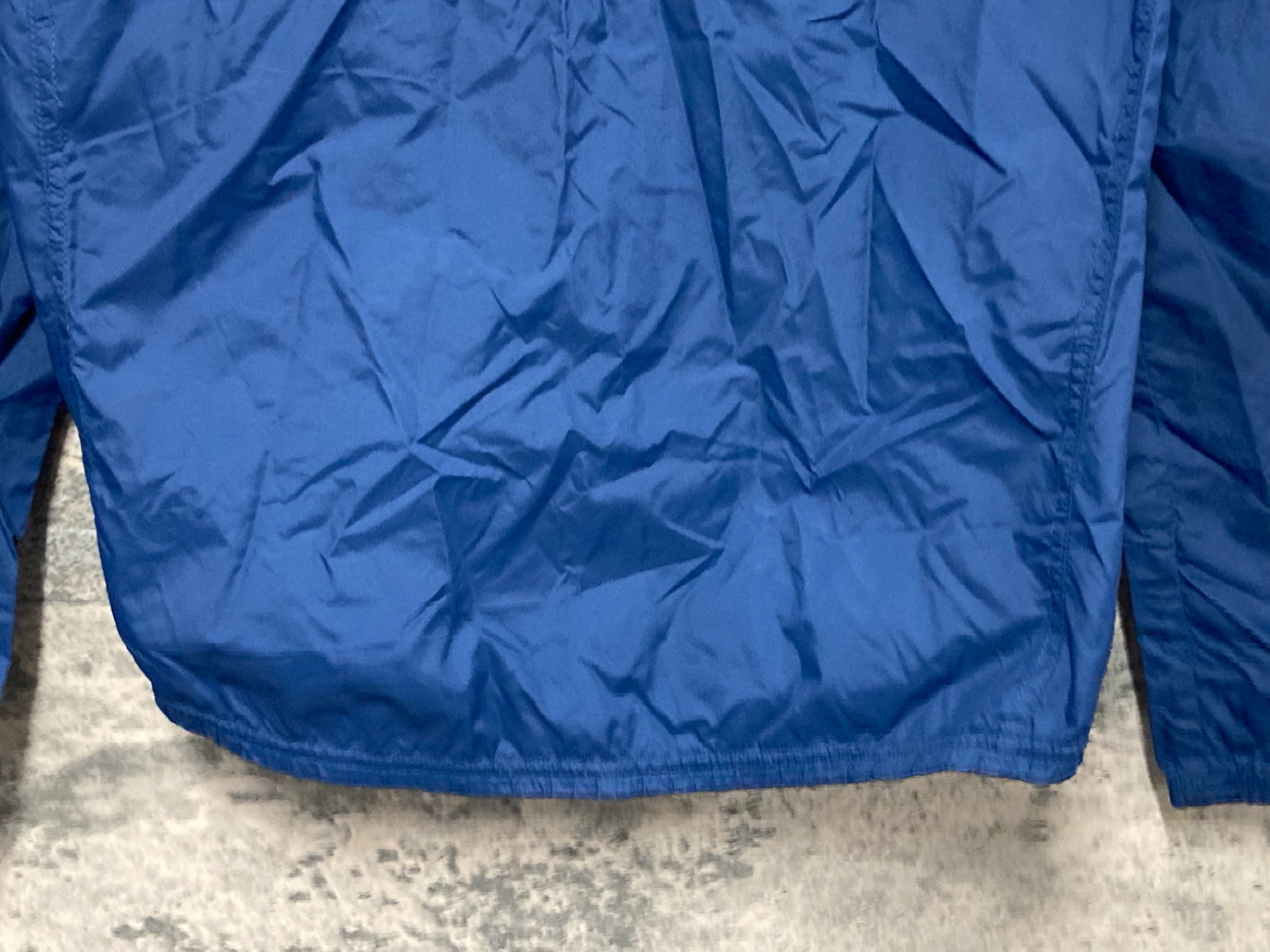 JQ562 カンパニョーロ CAMPAGNOLO 長袖 ウィンドブレーカー 紺 XL