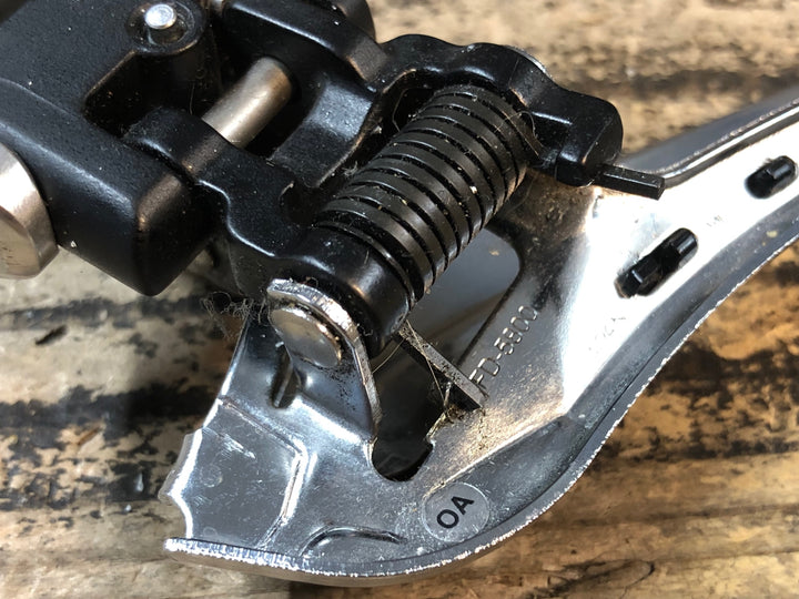 JS788 シマノ SHIMANO 105 FD-5800 フロントディレイラー 2S 直付け