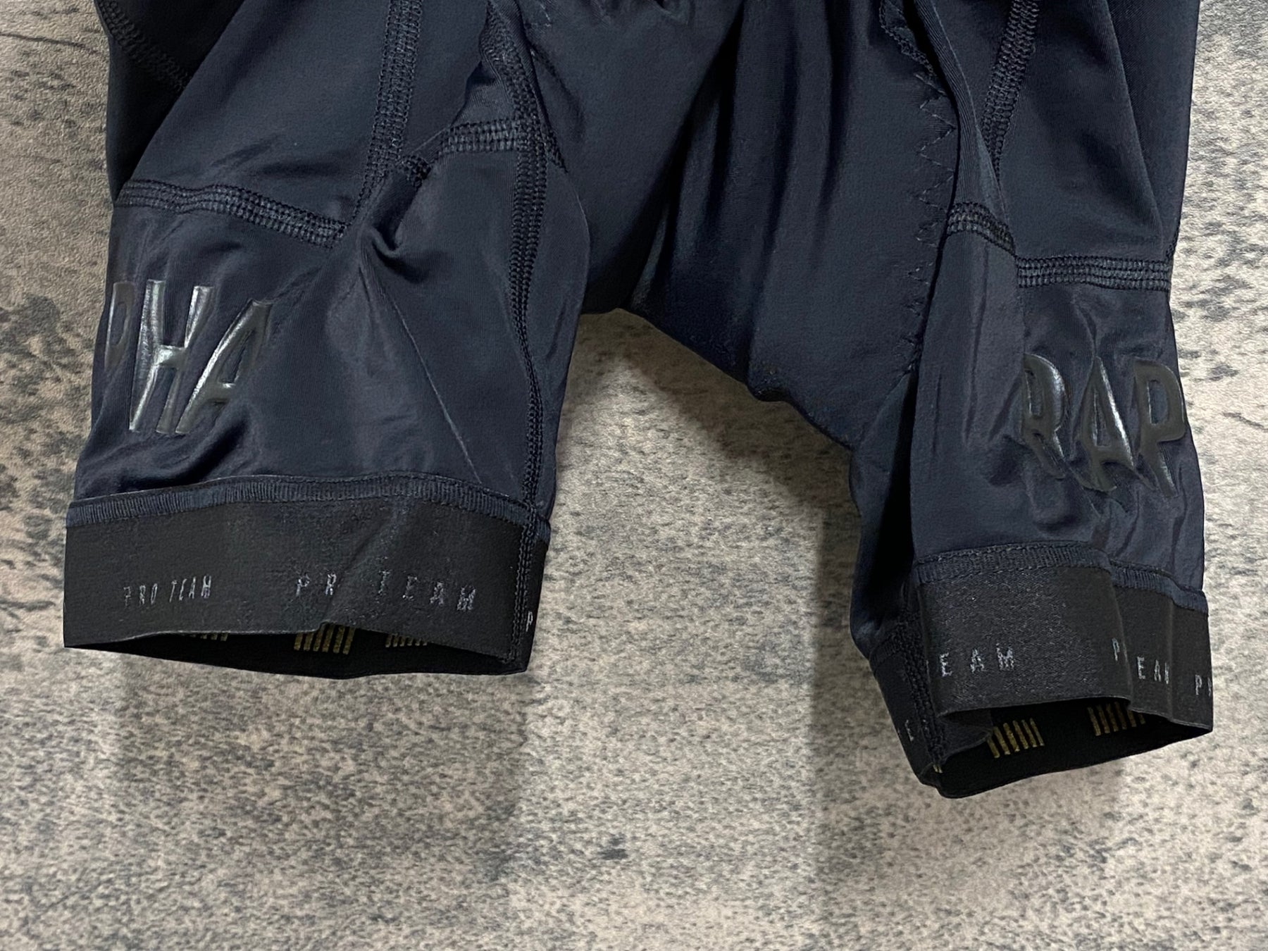 KD525 ラファ Rapha PRO TEAM BIB SHORTS ビブショーツ 黒 XS – BICI
