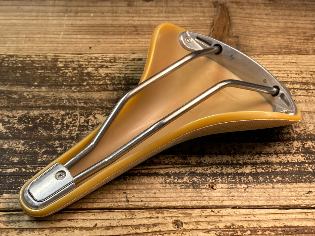 JJ116 ブルックス BROOKS カンビウム CAMBIUM C17 サドル ベージュ