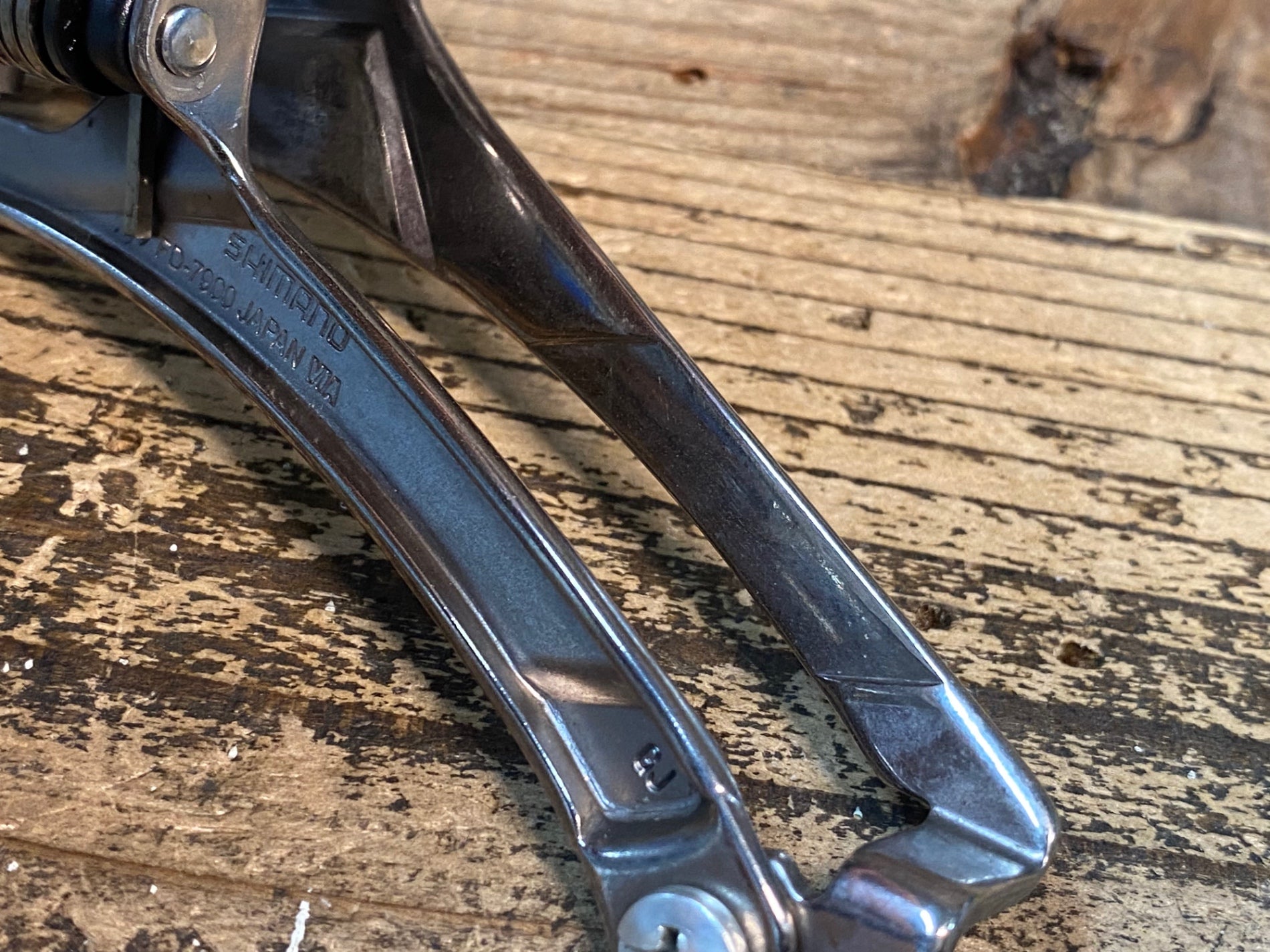 JG129 シマノ SHIMANO デュラエース DURA-ACE FD-7900 フロント