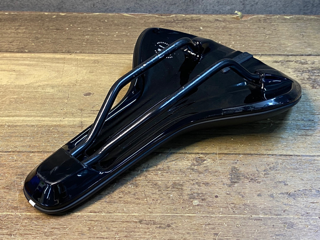 JJ211 シンクロス SYNCROS AREA サドル 黒 HOLLOW Ti レール