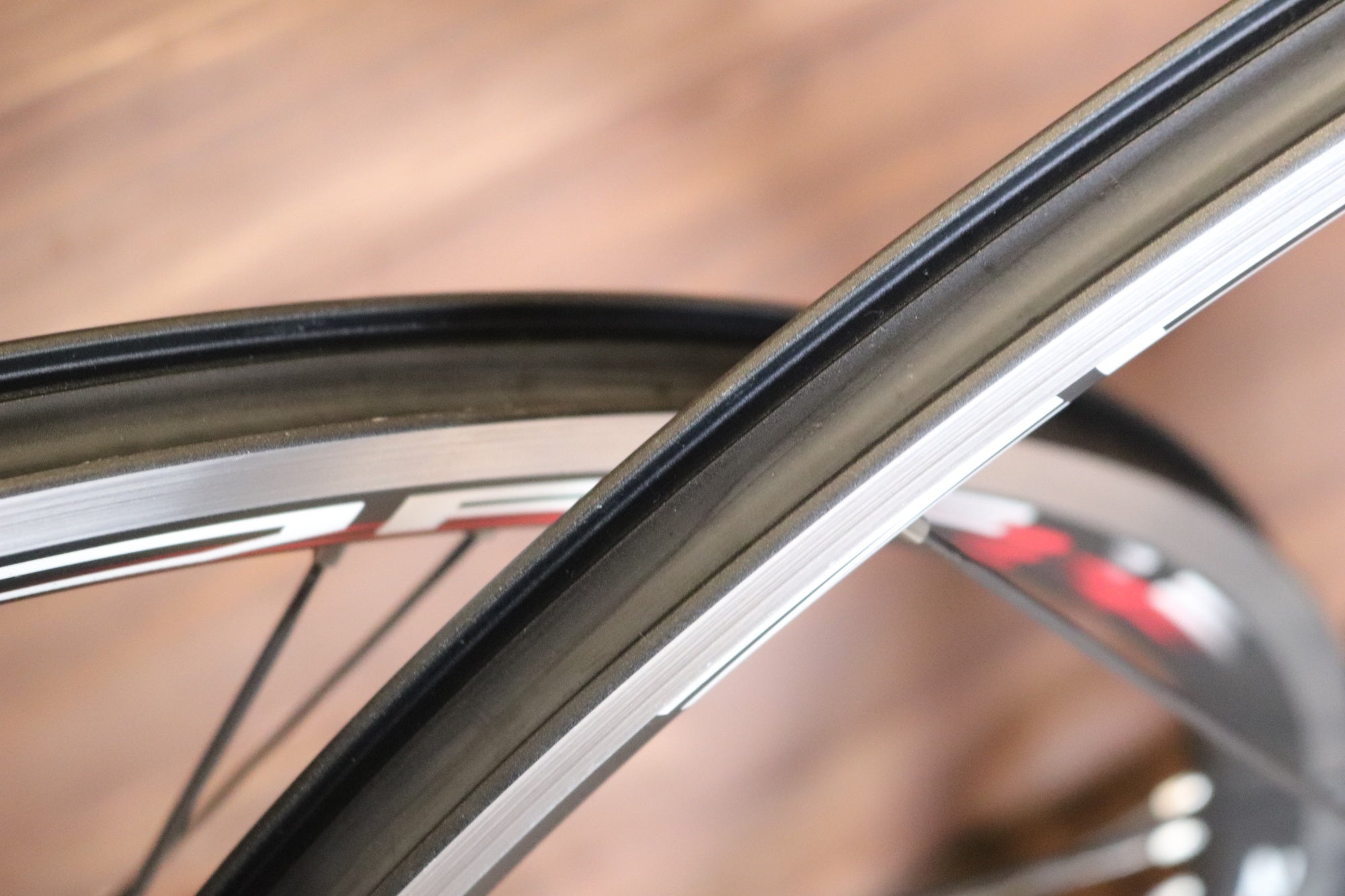 カンパニョーロ CAMPAGNOLO ゾンダ ZONDA 2WAY-FIT アルミ