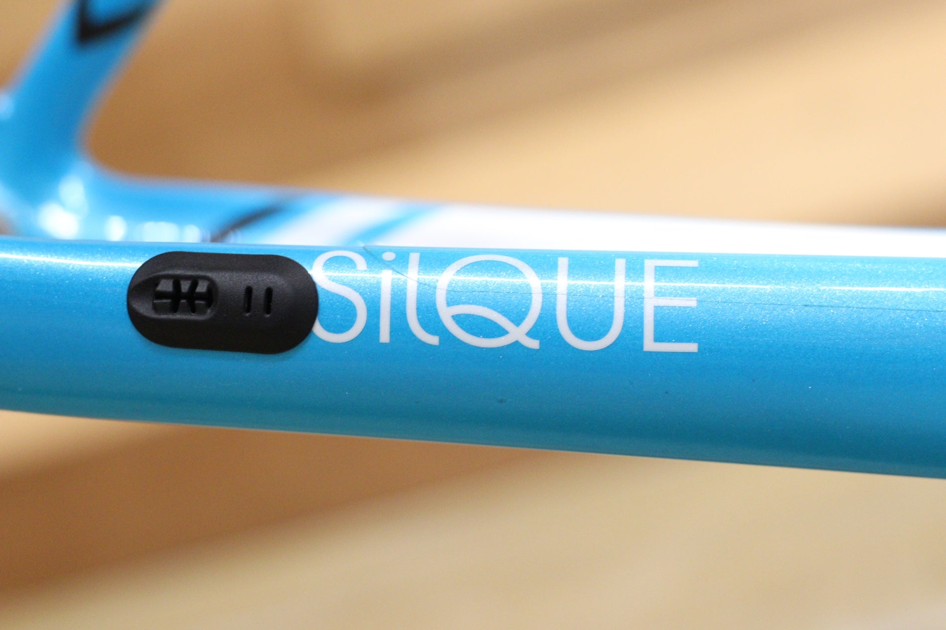 トレック TREK シルク SILQUE 2015 47サイズ カーボン ロードバイク