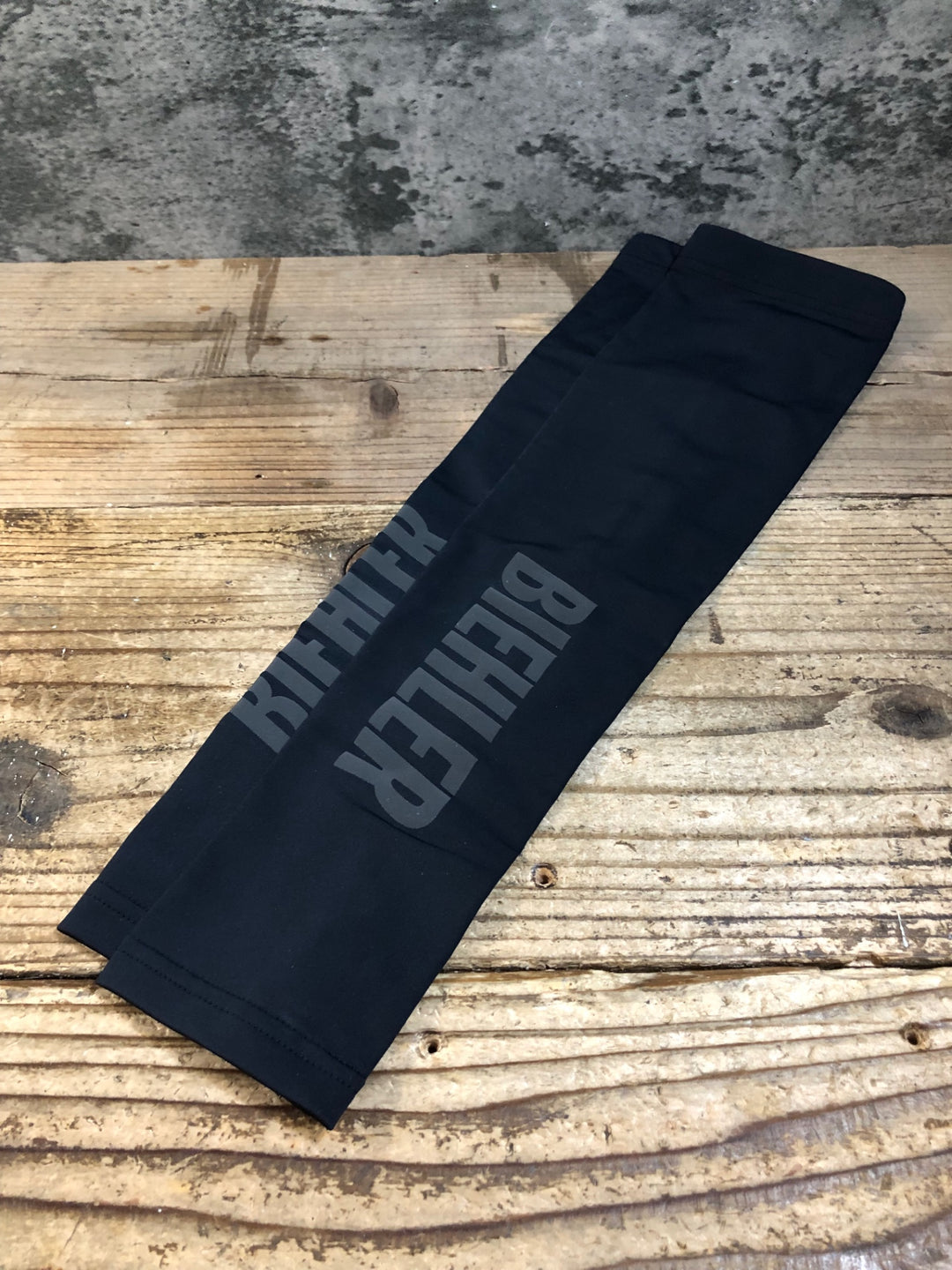 KD778 ビーラー BIEHLER アームカバー 黒 S