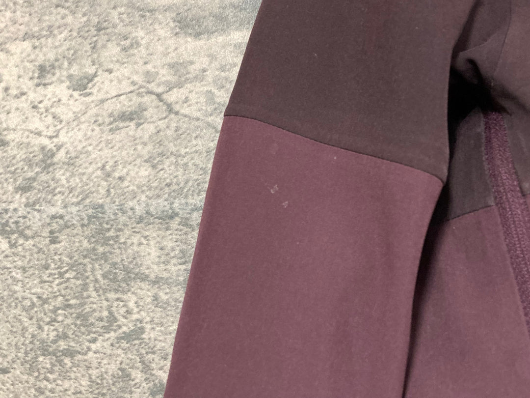 JW712 ラファ Rapha EXPLORE HOODED GORE-TEX PULLOVER 長袖 サイクルジャケット バーガンディ XS