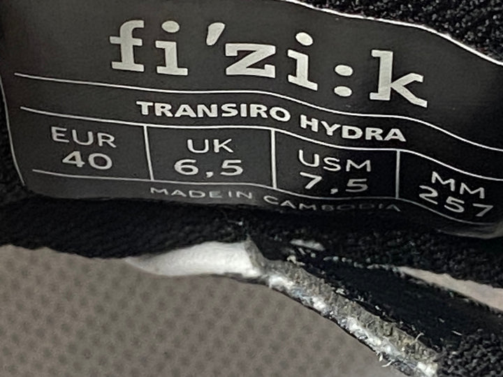 JU380 フィジーク FIZIK TRANSIRO HYDRA ビンディングシューズ EU40 白黒