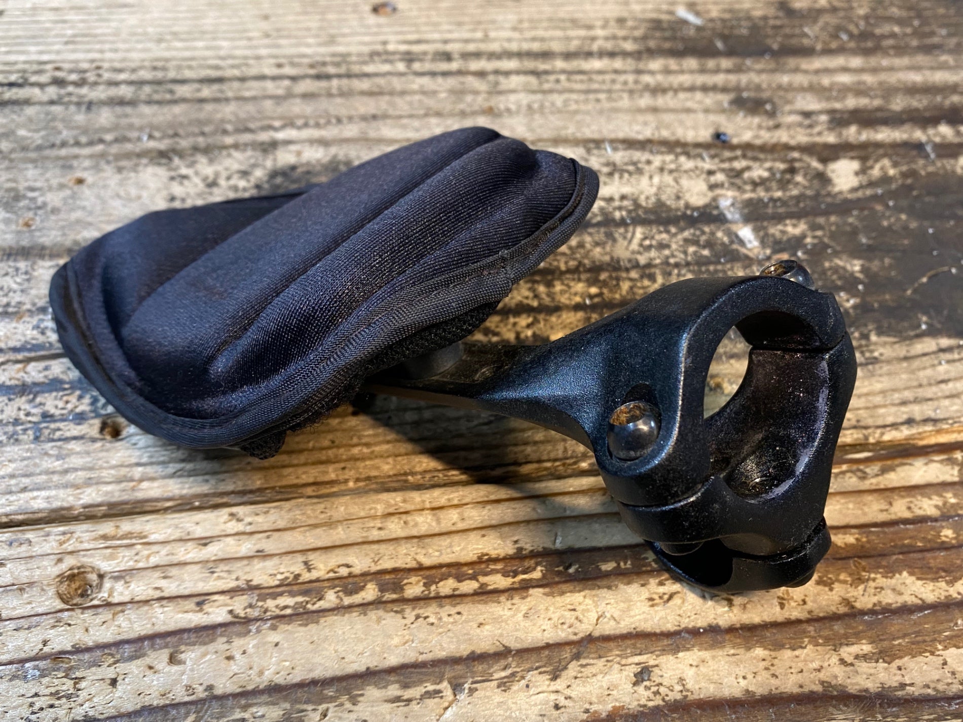 JG867 プロファイルデザイン PROFILE DESIGN CARBON STRYKE DHバー