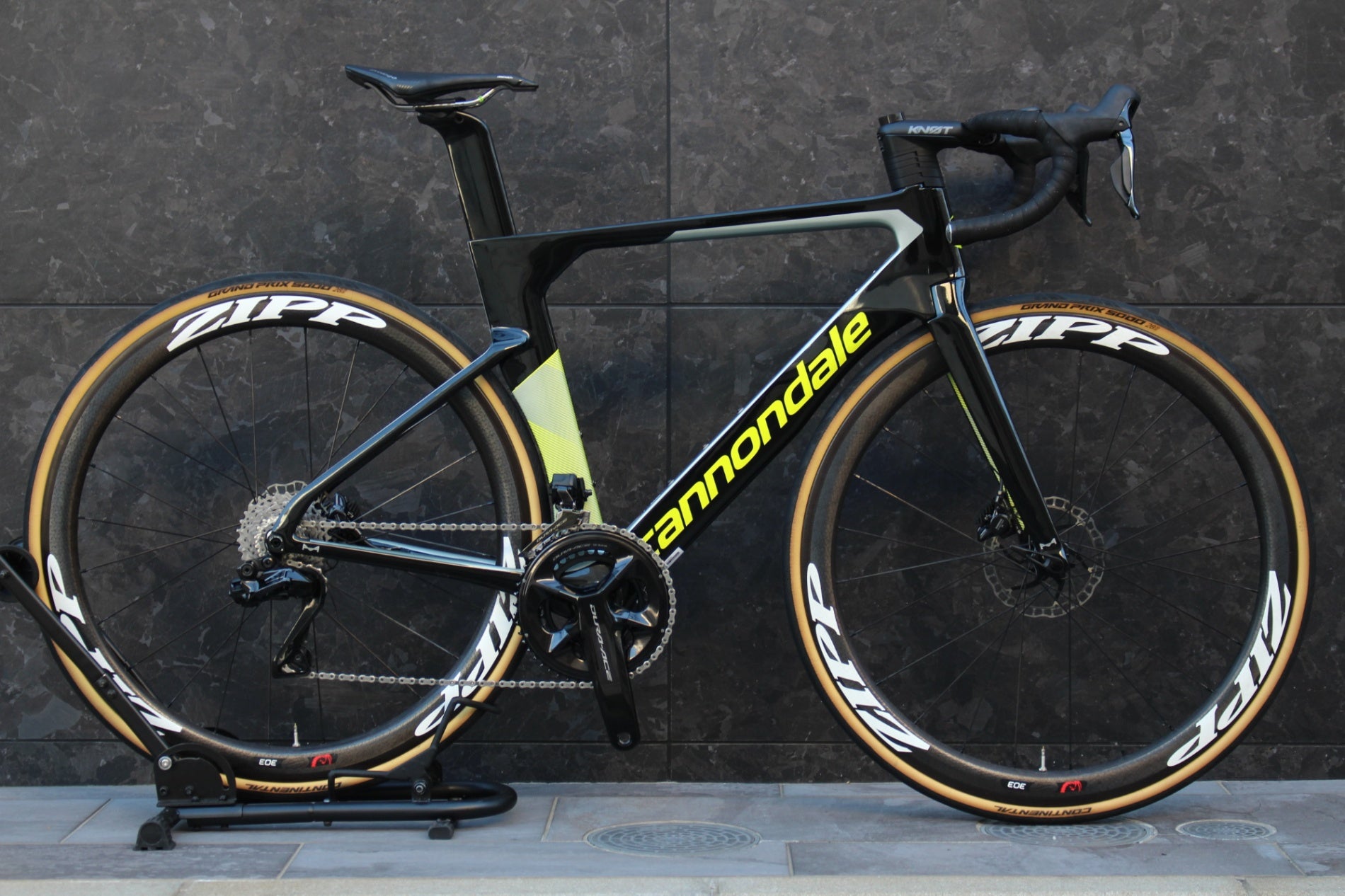 キャノンデール CANNONDALE システムシックス SYSTEM SIX HI-MOD 2019