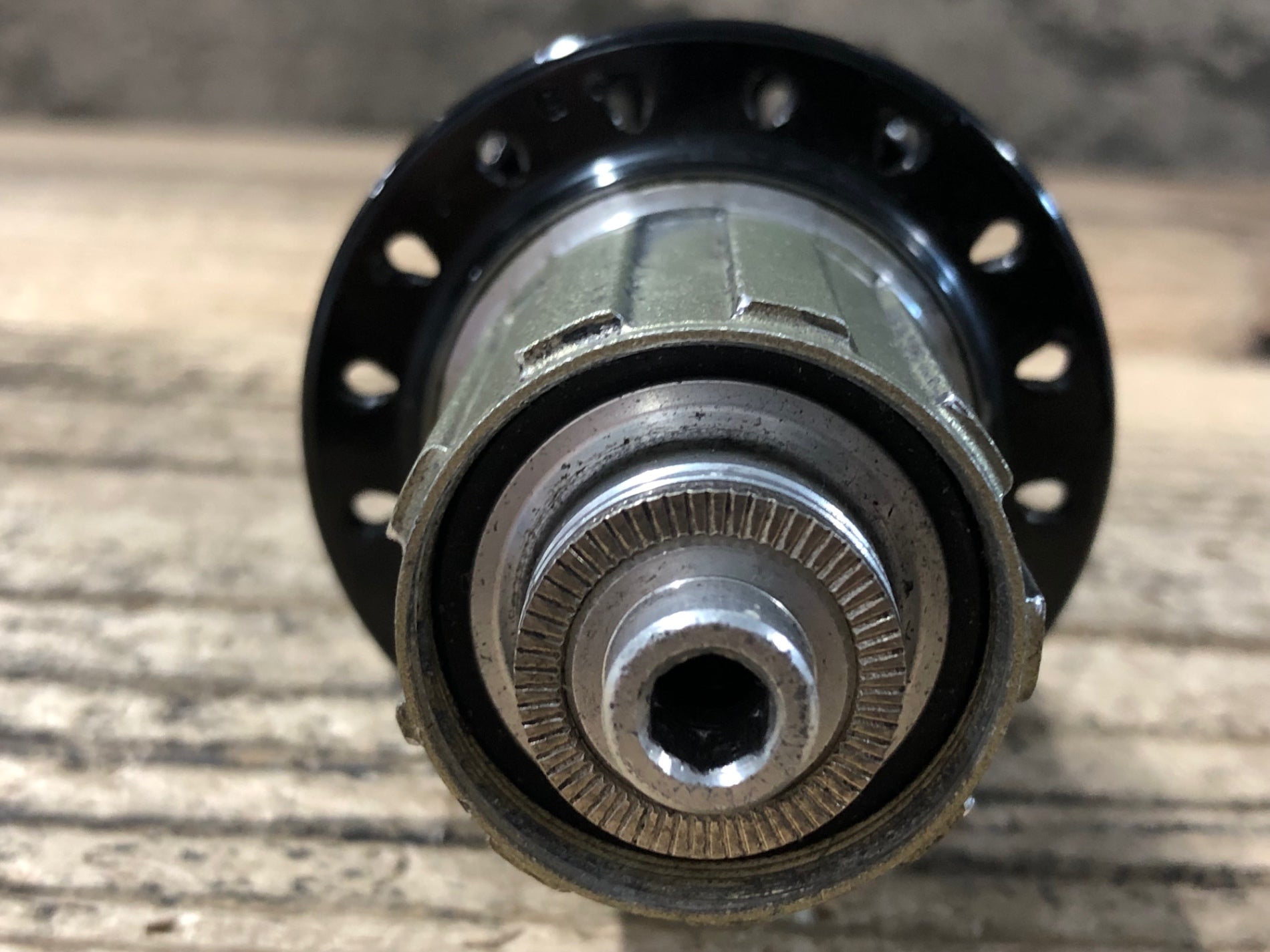 KB245 TNi エボリューション Evolution ハブ リア 32H 130mm ※フリー