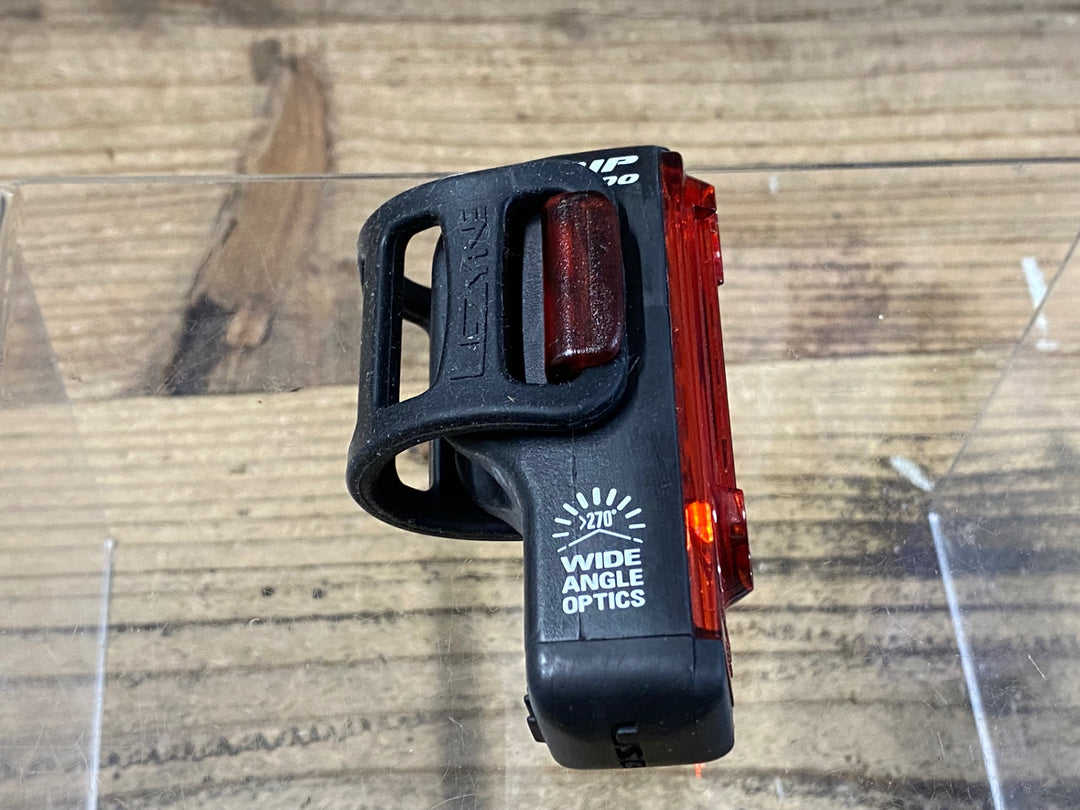 JX095 レザイン LEZYNE STRIP PRO 300 テールライト 点灯確認済