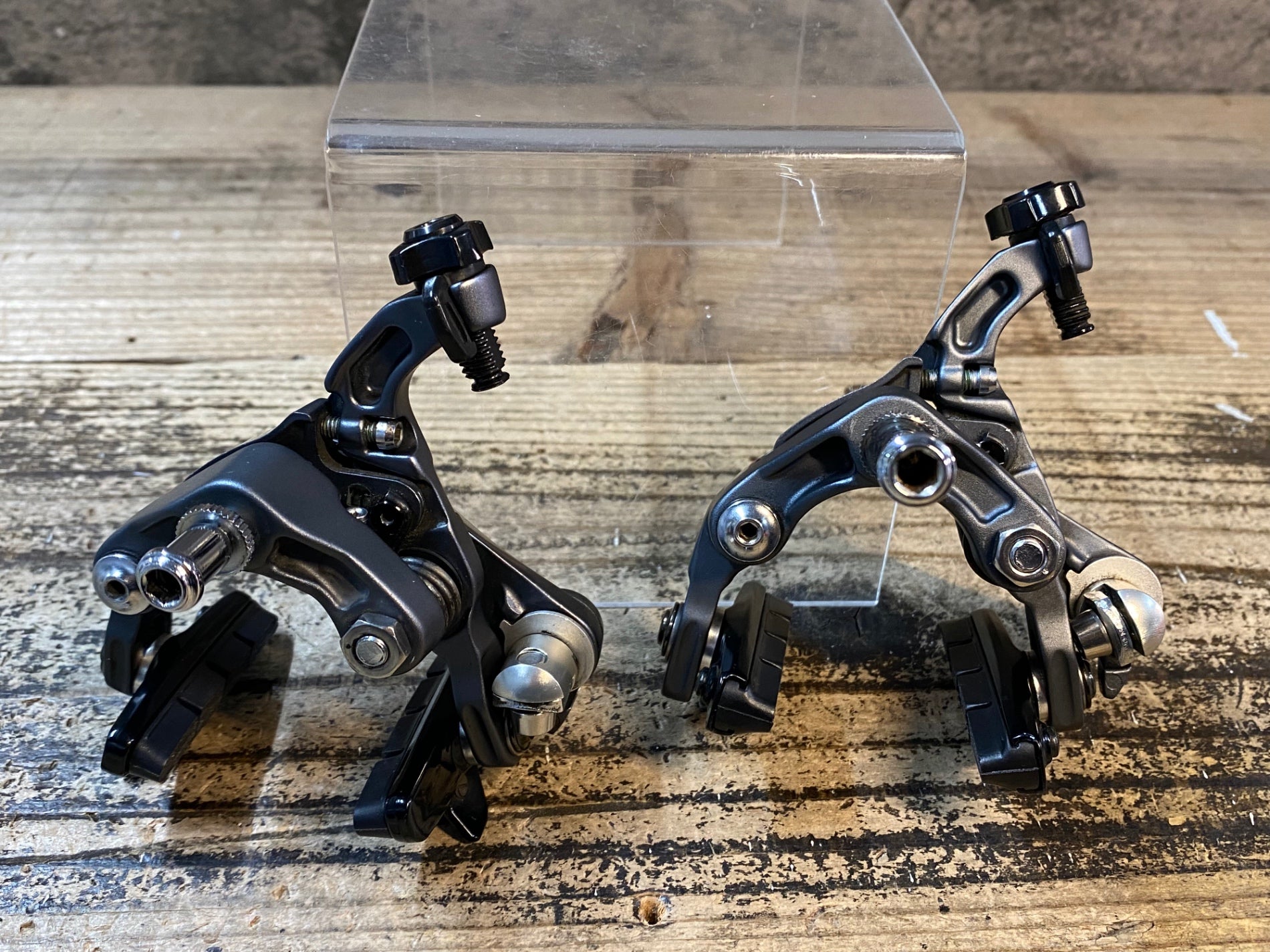 JQ014 シマノ SHIMANO アルテグラ ULTEGRA BR-6800 キャリパーブレーキ