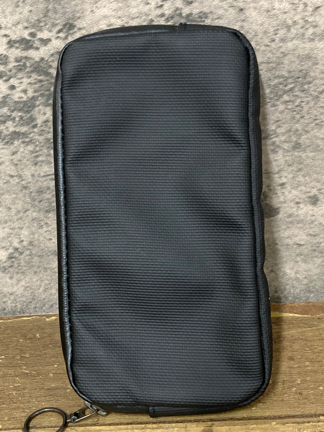 JV085 ラファ Rapha RAINPROOF ESSENTIAL CASE LARGE ポーチ 黒