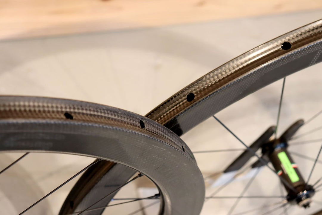 ウルサス URSUS ミウラ Miura T45 カーボン チューブラー ホイールセット シマノ11/12s 【千葉店】