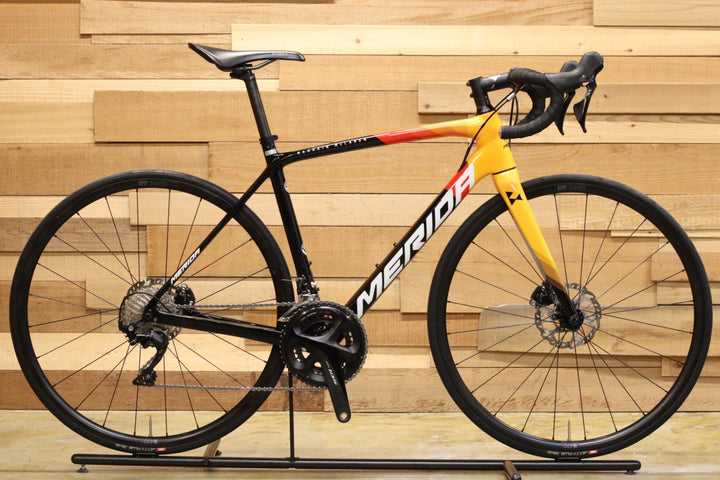 メリダ MERIDA スクルトゥーラ SCULTURA 4000 DISC 2021モデル 50サイズ シマノ 105 R7025 11S カーボン ロードバイク【立川店】