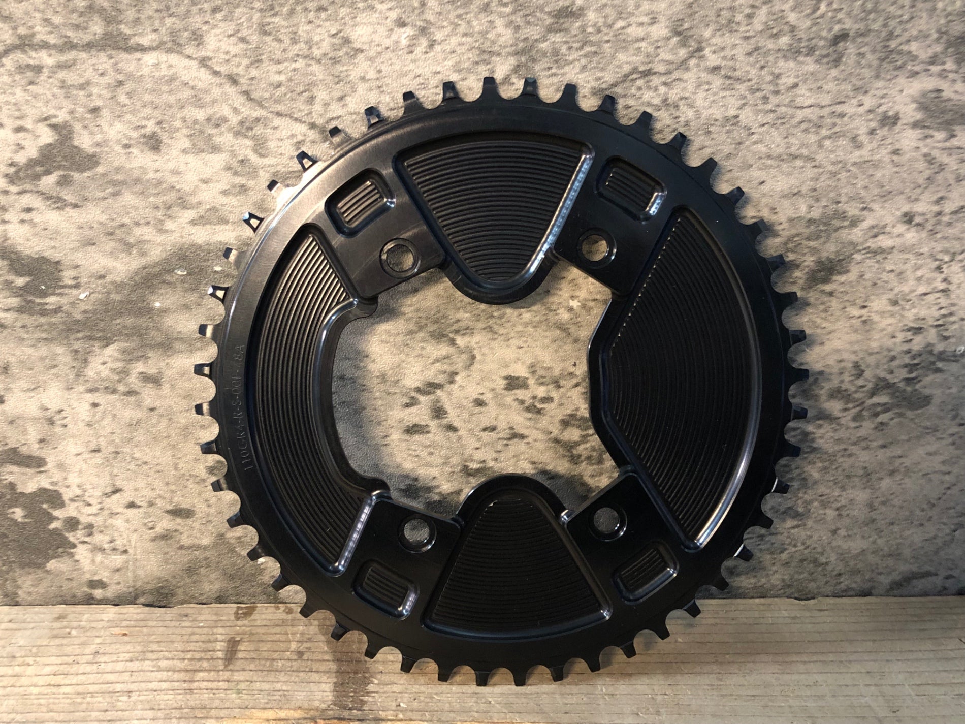 JP115 ウルフトゥース WOLF TOOTH GR8 AERO チェーンリング 48T 110BCD