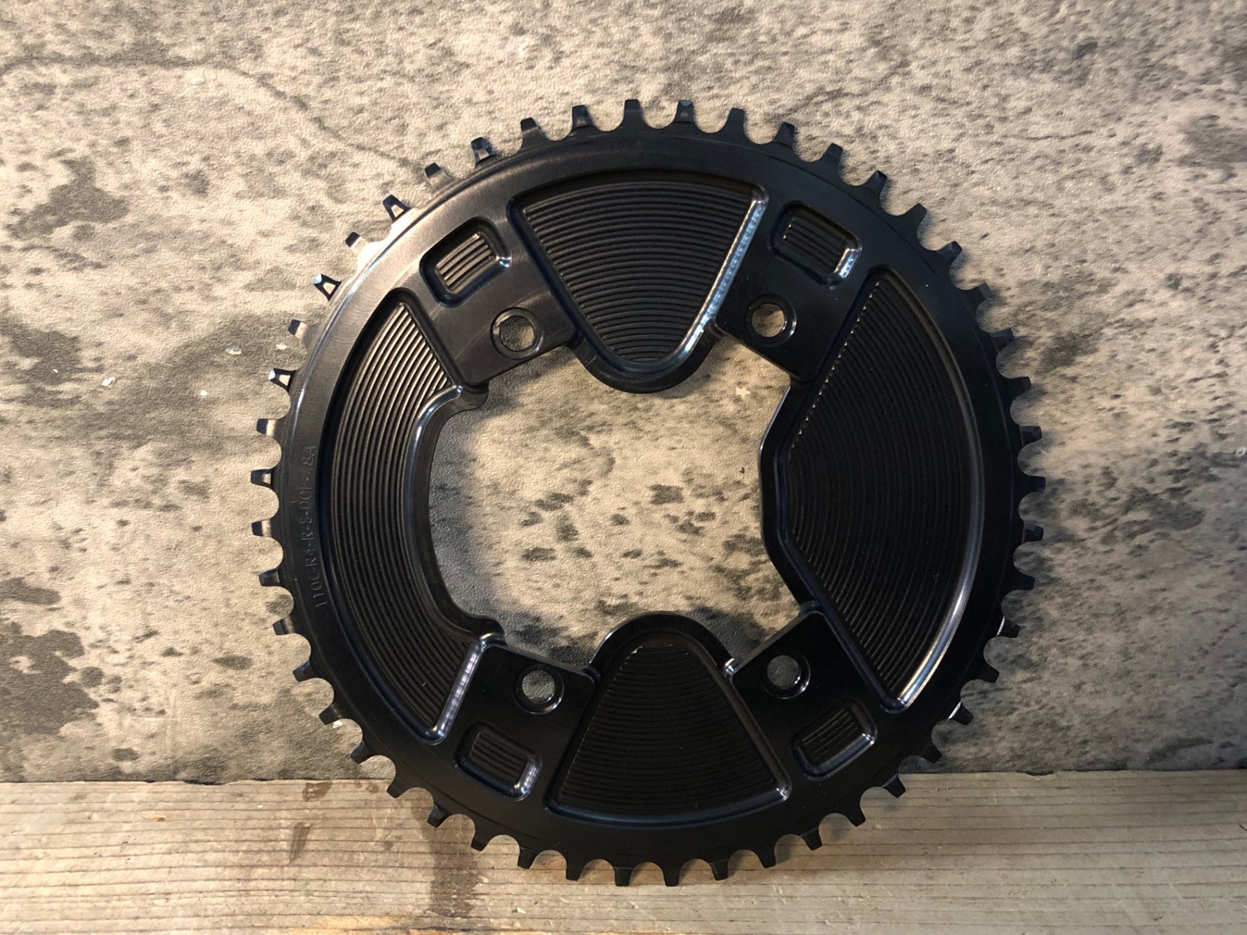 JP115 ウルフトゥース WOLF TOOTH GR8 AERO チェーンリング 48T 110BCD