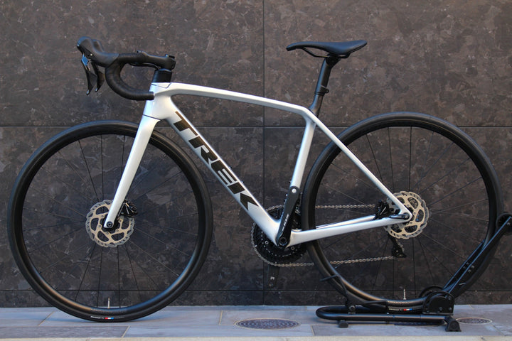 トレック TREK エモンダ EMONDA SL5 DISC 2021年モデル 52サイズ シマノ 105 R7020 11S 油圧DISC カーボン ロードバイク 【福岡店】