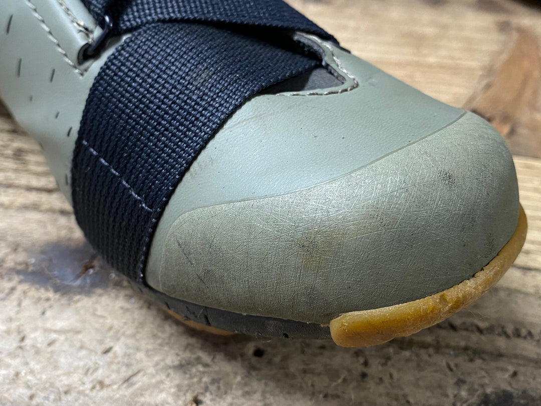 JY566 フィジーク fizik TERRA POWERSTRAP X4 SHOES ビンディングシューズ カーキ EU38