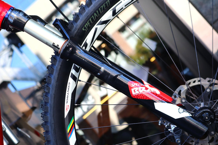 スペシャライズド SPECIALIZED S-WORKS STUMPJUMPER 2012モデル 17.5 シマノ XTR M9070 Di2 11S カーボン マウンテンバイク 【東京南麻布店】