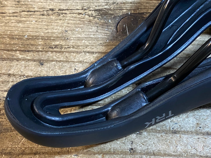 KB005 SELLE SMP TRK GEL サドル 177mm