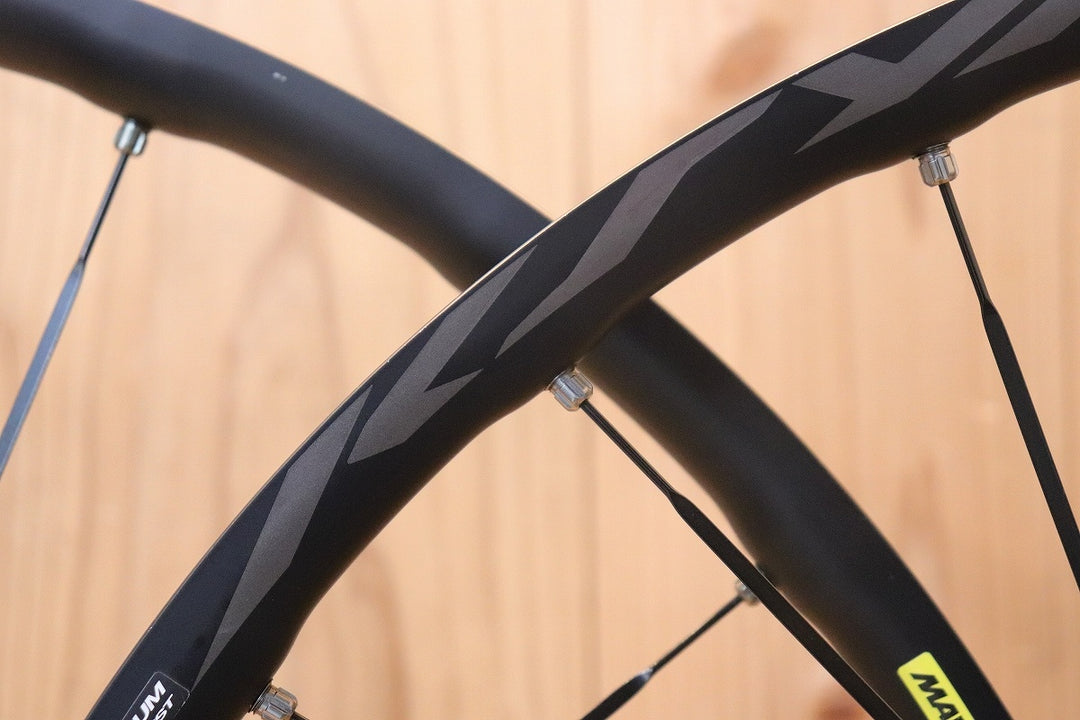 マビック MAVIC キシリウム エリート  KSYRIUM ELITE UST DISC アルミ チューブレスレディ ホイールセット シマノ11/12S 【芦屋店】
