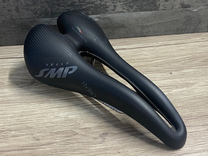 KE951 SELLE SMP HYBRID サドル 黒 aisi 304 tubeレール