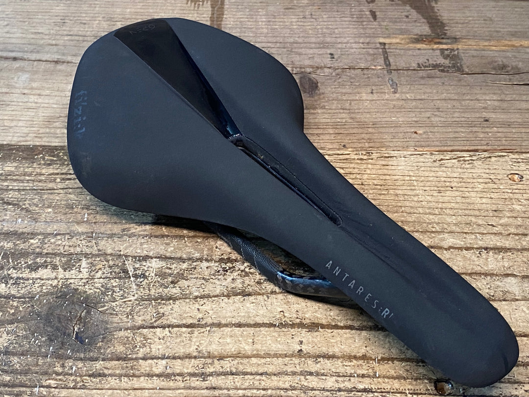 JG149 フィジーク fizik アンタレス ANTARES R1 OPEN サドル 140mm 黒 BRAIDED