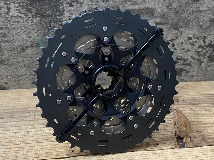 KE266 シマノ SHIMANO XT スプロケット CS-M8000 11-42T 11S