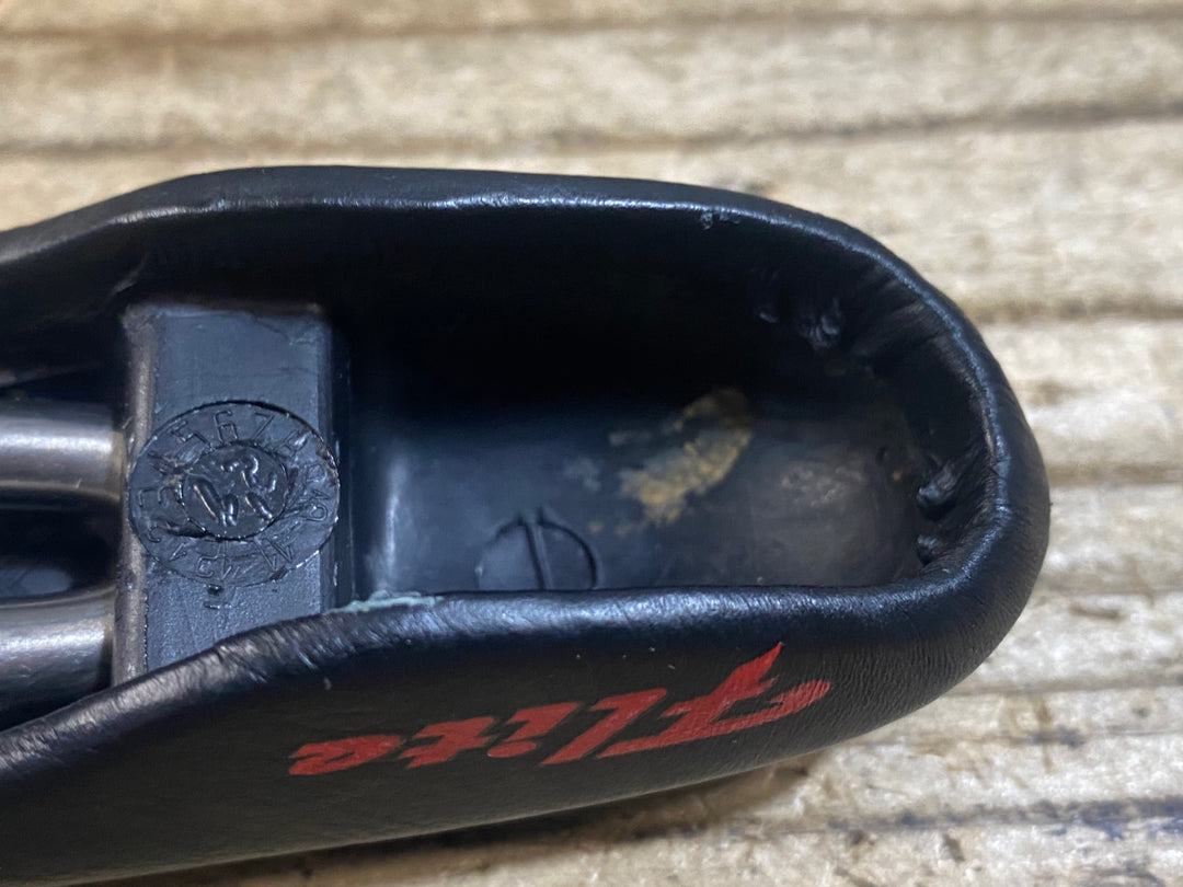 KK571 セライタリア selle italia フライト Flite titanium サドル 黒 チタンレール