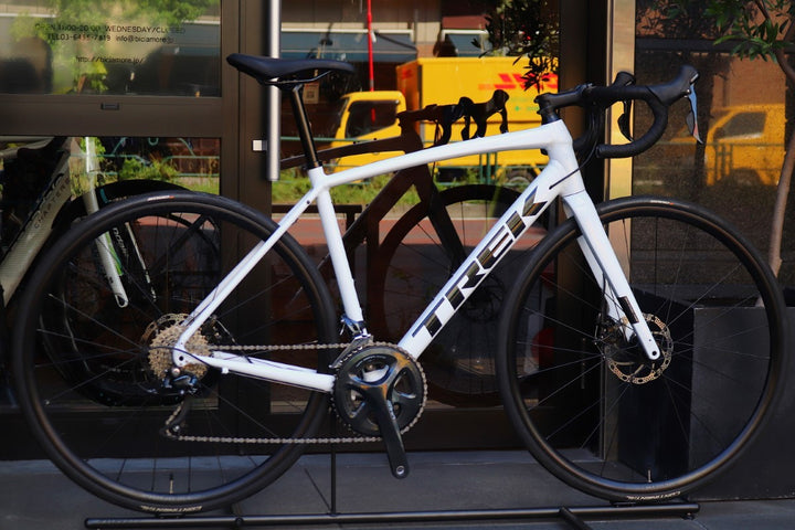 トレック TREK ドマーネ DOMANE AL3 DISC 2023モデル 54サイズ シマノ ソラ R3000 9S アルミ ロードバイク 【東京南麻布店】