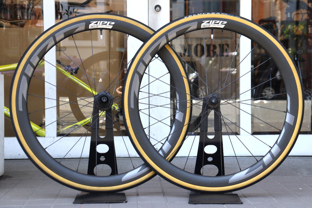 303 Zipp Firecrest チューブレスレディ カーボン DISC FIRECREST 303 ZIPP ジップ チューブレス　ディスクホイール パーツ