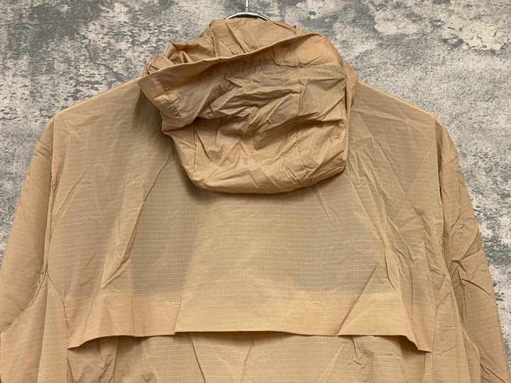 JY661 カフェドシクリステ CAFE DU CYCLISTE 長袖 フーディ ウィンドブレーカー 薄茶 L