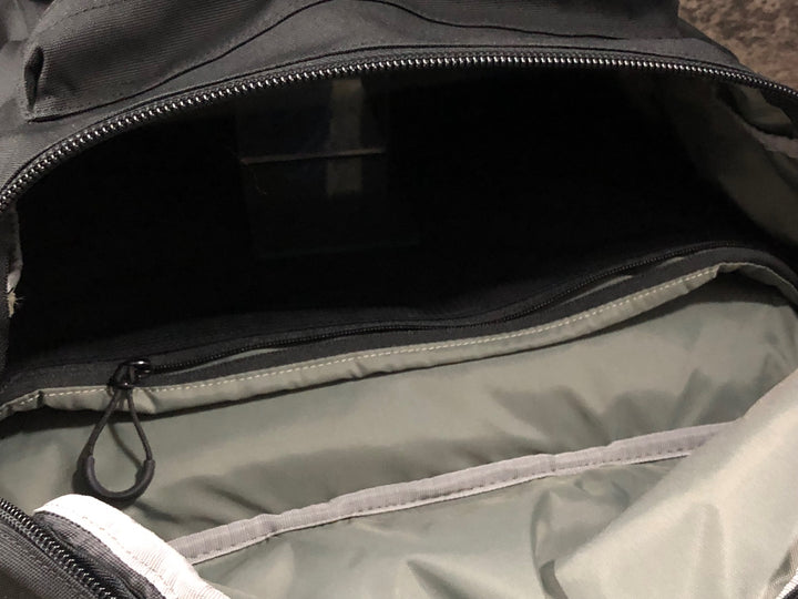 KL828 ブロンプトン BROMPTON METRO BACKPACK フロントバッグ 黒