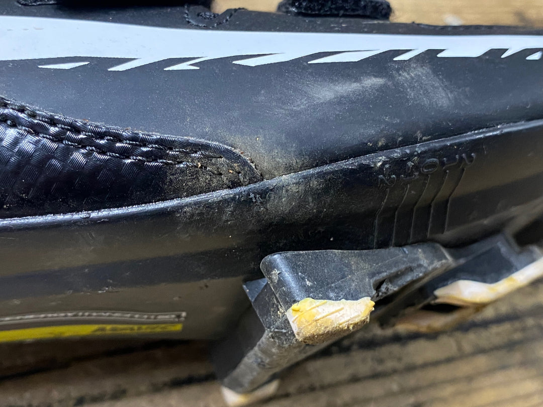 KJ481 マヴィック MAVIC アクシウム AKSIUM Ⅱ ビンディングシューズ EU43 1/3 SPD-SL 黒 ※ソール傷あり