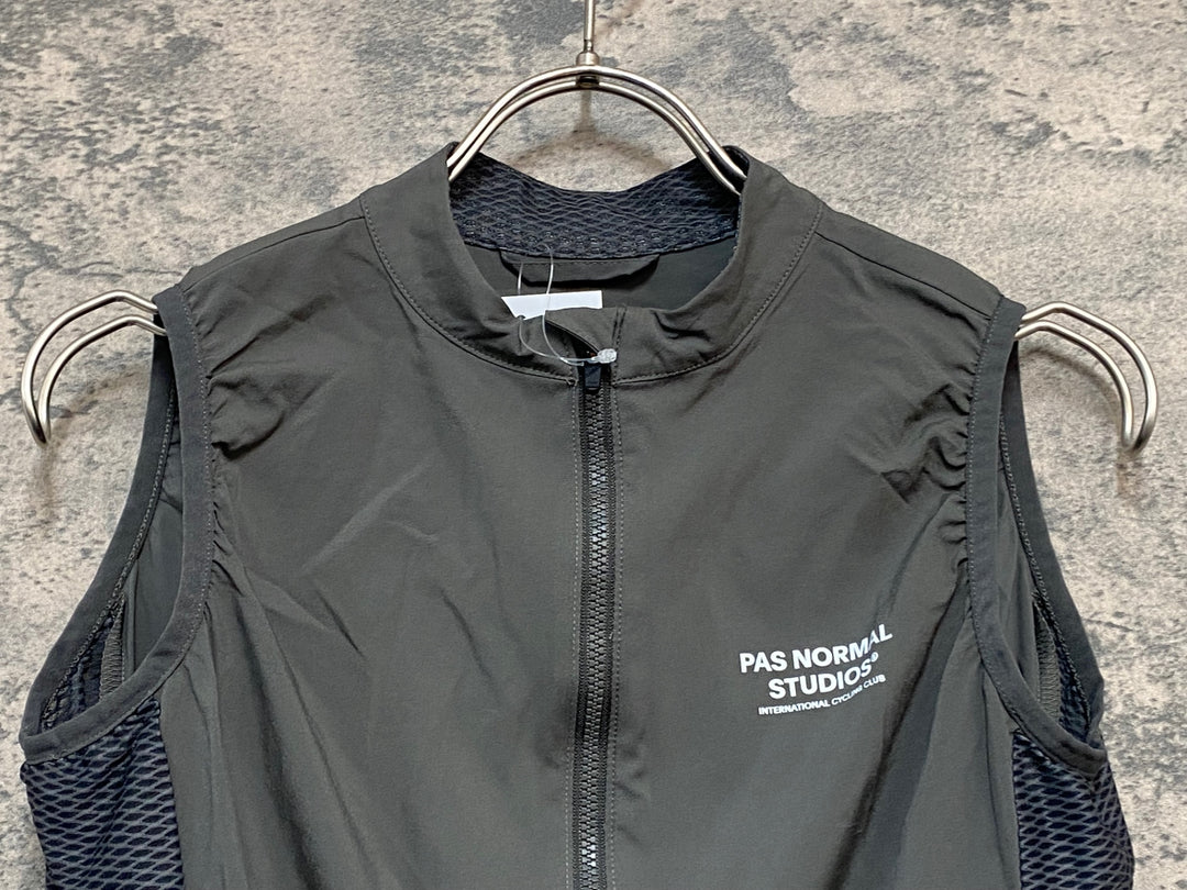 JY507 パスノーマルスタジオ PAS NORMAL STUDIOS Mechanism Stow Away Gilet ジレ サイクルベスト グレー S