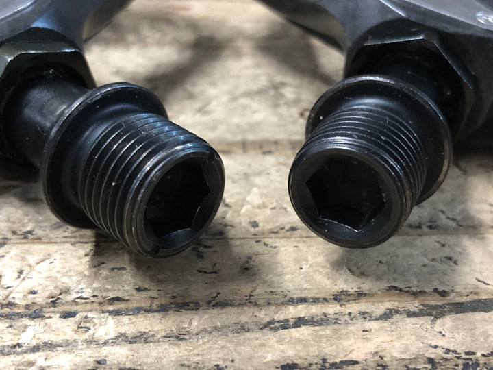 KE063 シマノ SHIMANO 105 PD-5800 ビンディングペダル SPD-SL