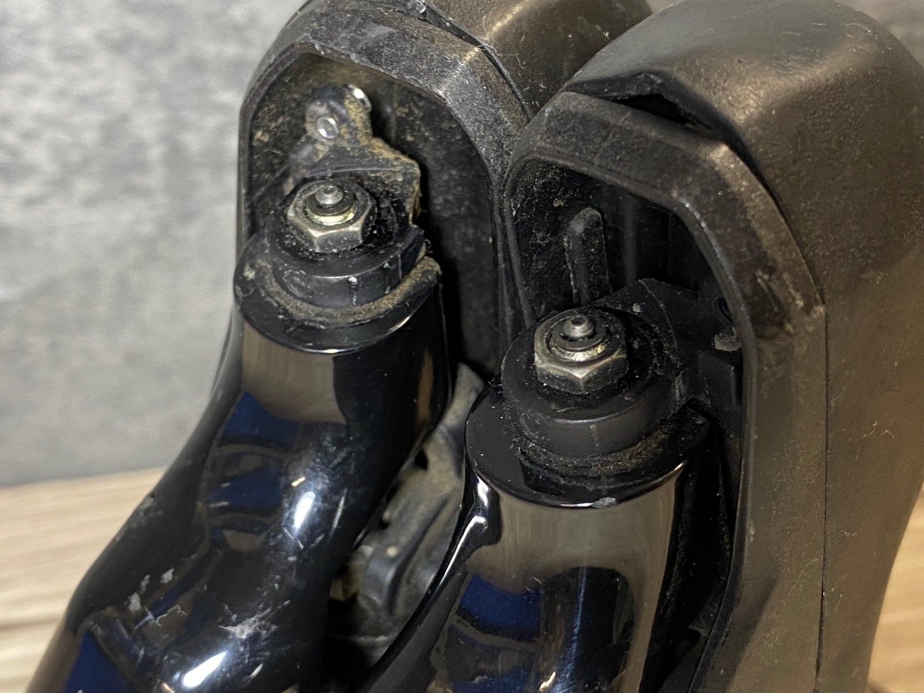 JQ038 シマノ SHIMANO 105 ST-R7020 STIレバー 2x11S 油圧 ※ネーム