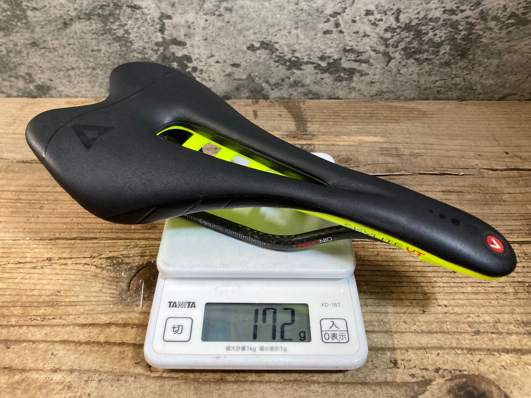 KF550 アスチュート ASTUTE SKYLITE VT サドル カーボンレール