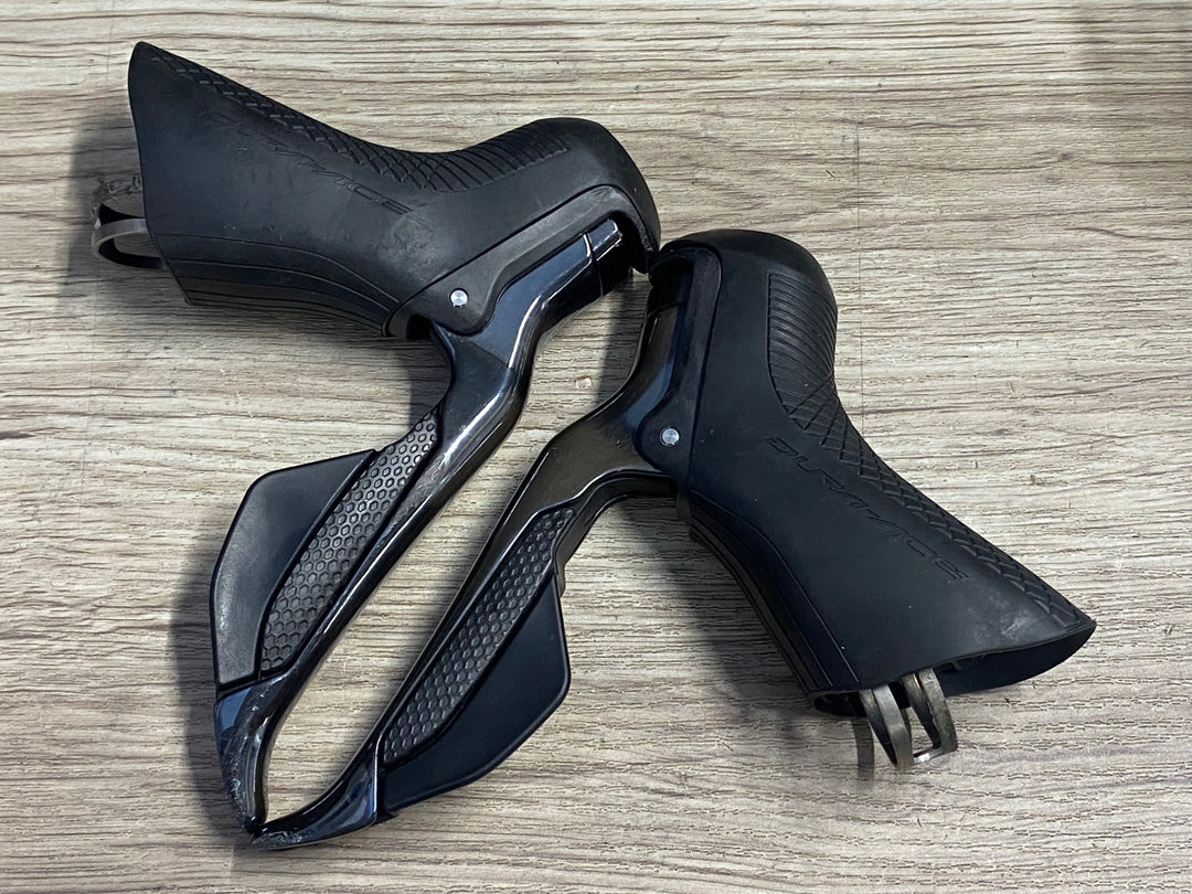 KF291 シマノ SHIMANO デュラエース R9150 Di2 11S 3点セット 2x11S STI FD RD リム 傷スレ