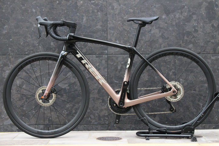 トレック TREK ドマーネ DOMANE SL6 GEN4 2026 52サイズ シマノ 105 R7170 12S Di2 AEOLUS ELITE35 カーボン ロードバイク 【福岡店】