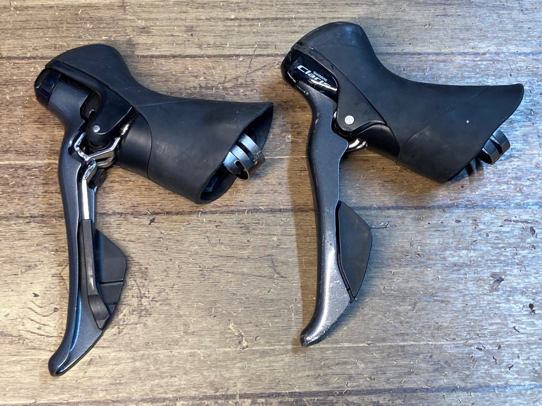 JI194 シマノ SHIMANO クラリス Claris ST-R2000 STIレバー 2x8S
